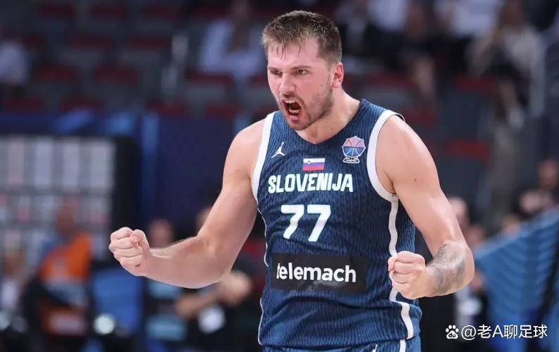 荷甲倒计时,马赛冲刺阶段门线救险,细节引发关注,更衣室稳定,赛季目标并未改变(西班牙甲级联赛裁判员结束比赛时球进门) 荷甲倒计时,马赛冲刺阶段门线救险,细节引发关注,更衣室稳定,赛季目标并未改变(西班牙甲级联赛裁判员结束比赛时球进门)